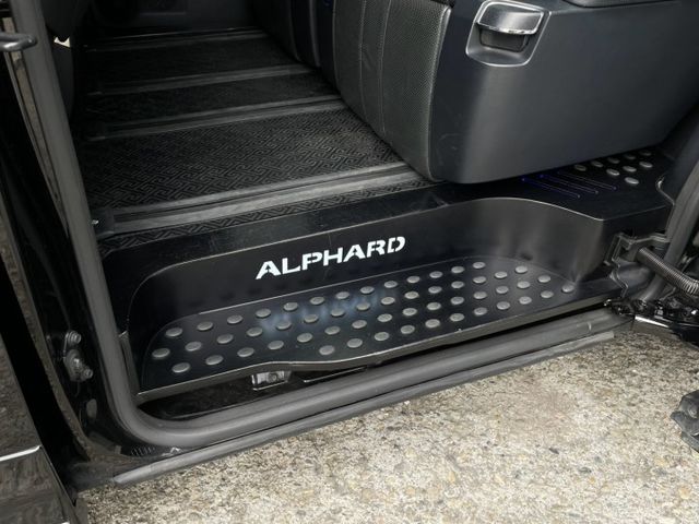 2016 TOYOTA ALPHARD 實跑21萬 改蒙娜麗莎包  第18張相片