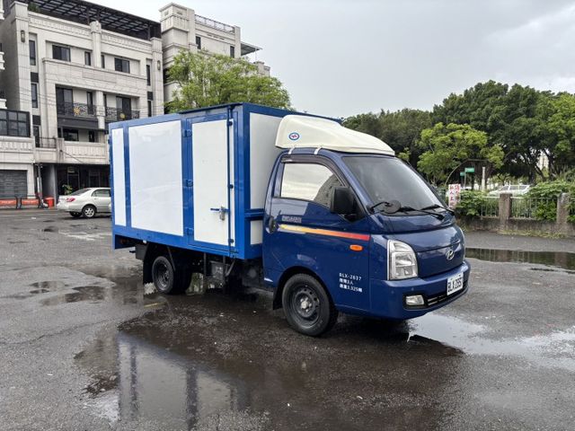 2021 小霸王 實跑3.3萬 保溫箱 可代換車斗  第2張相片