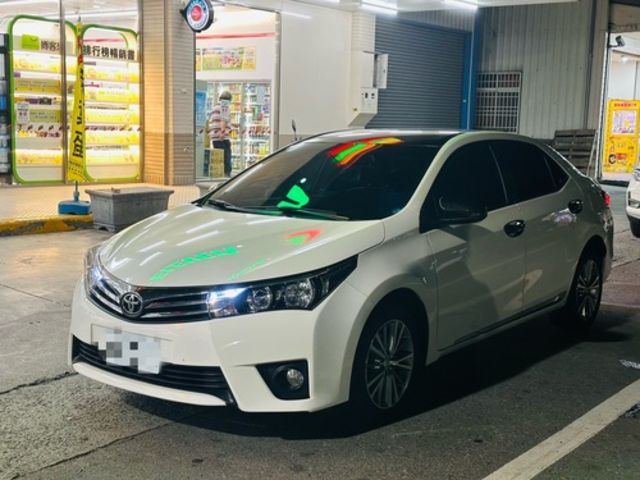 TOYOTA豐田 ALTIS  第1張相片