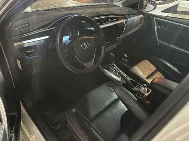 TOYOTA豐田 ALTIS  第3張相片