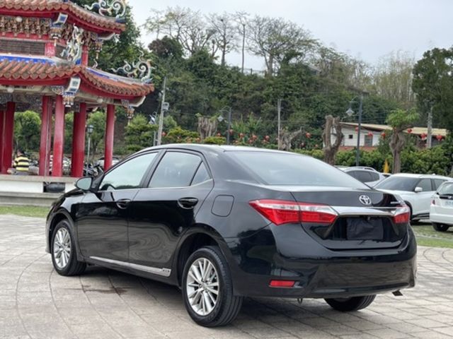TOYOTA豐田 ALTIS  第4張相片