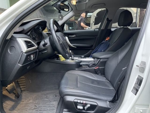 BMW寶馬 118I  第5張相片