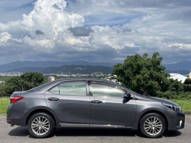TOYOTA豐田 ALTIS  第5張相片