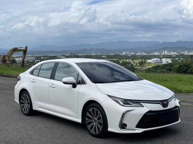 TOYOTA豐田 ALTIS  第1張相片