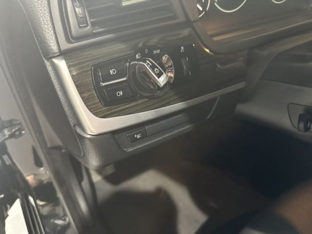 BMW寶馬 528I  第3張相片