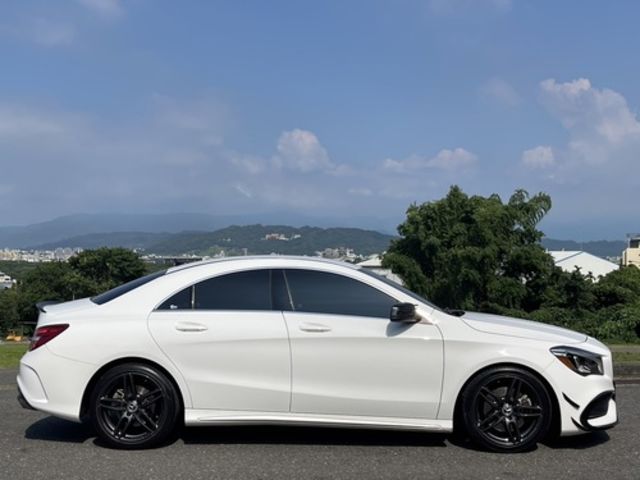 M-BENZ賓士 CLA250  第4張相片