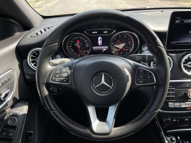 M-BENZ賓士 CLA250  第8張相片