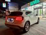 M-BENZ賓士 GLA180  第2張縮圖