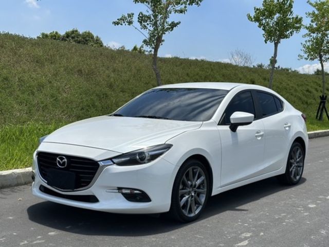 MAZDA馬自達 MAZDA 3  第4張相片