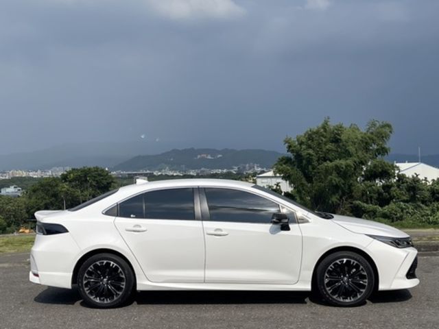 TOYOTA豐田 ALTIS  第3張相片