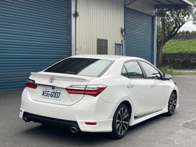 TOYOTA豐田 ALTIS  第2張相片