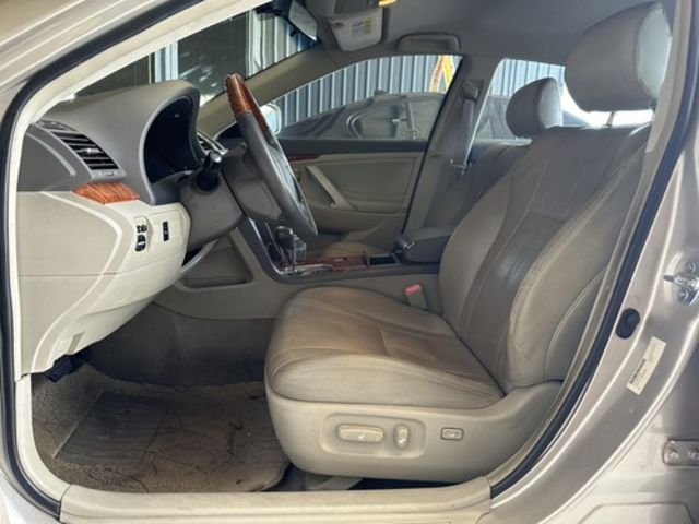 TOYOTA豐田 CAMRY  第3張相片