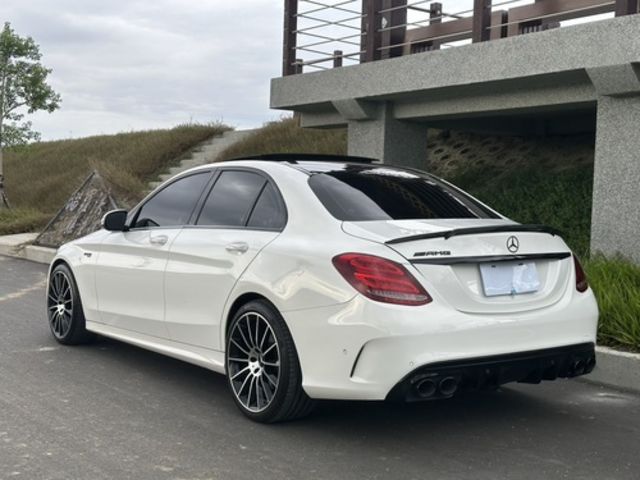 M-BENZ賓士 C300  第2張相片