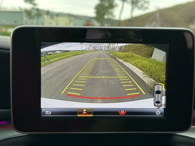 M-BENZ賓士 C300  第4張相片