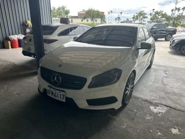 M-BENZ賓士 A180  第1張相片