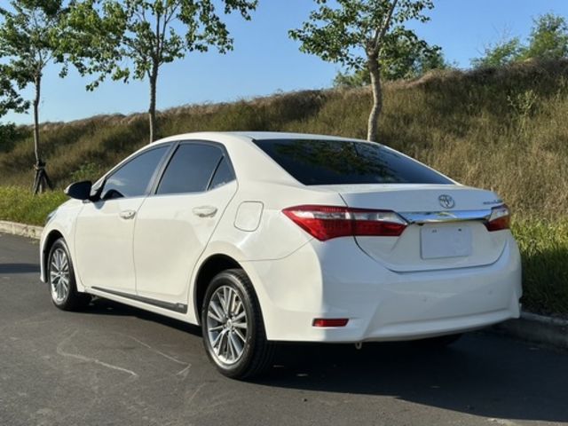 TOYOTA豐田 ALTIS  第2張相片