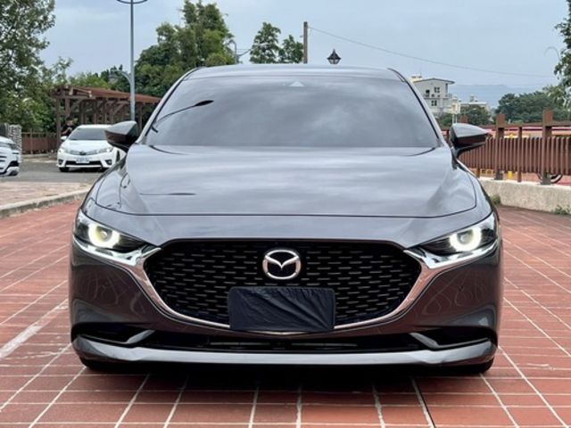 MAZDA馬自達 MAZDA 3  第2張相片