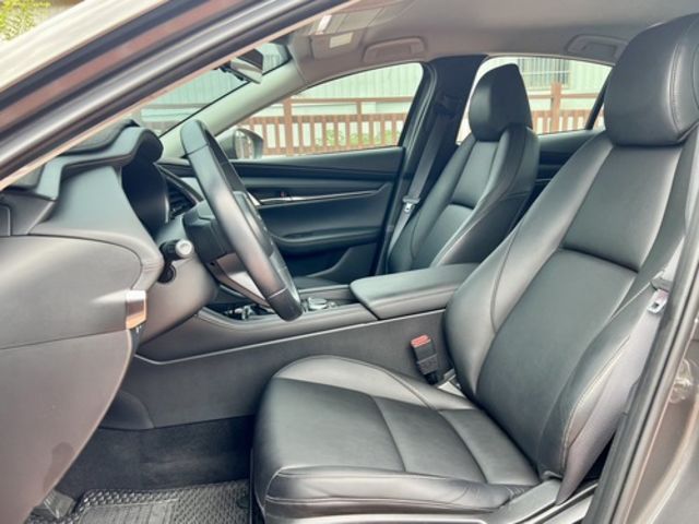 MAZDA馬自達 MAZDA 3  第5張相片