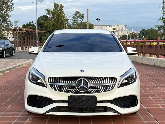 M-BENZ賓士 A180  第1張相片