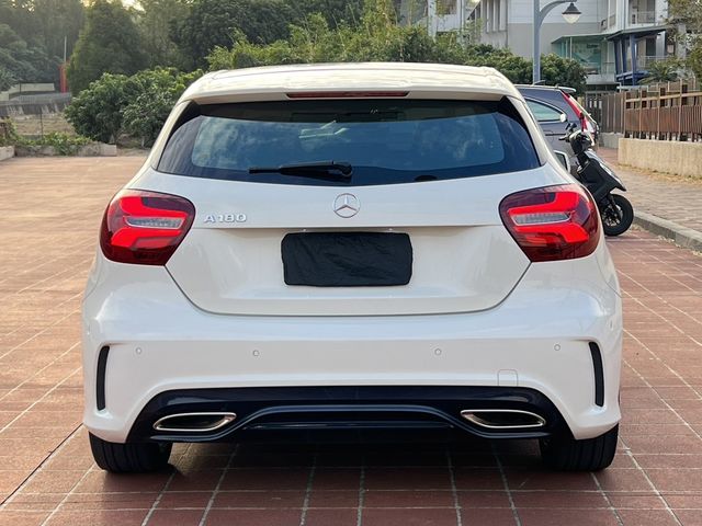 M-BENZ賓士 A180  第2張相片