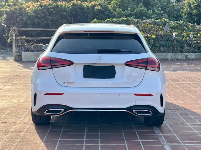 M-BENZ賓士 A180  第2張相片