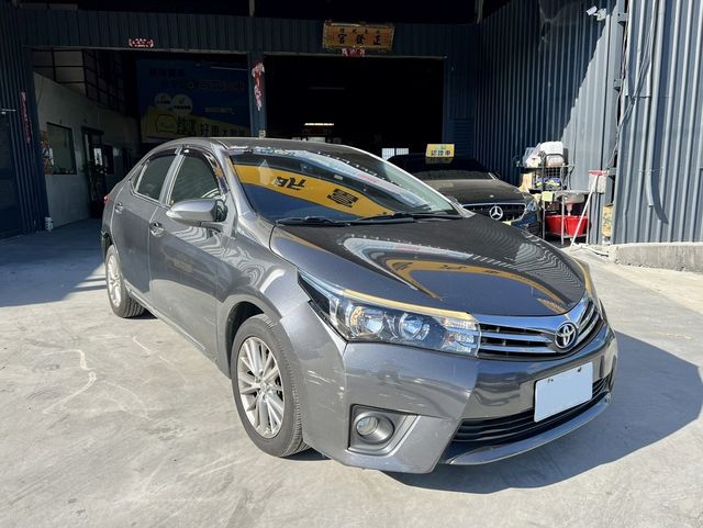 TOYOTA豐田 ALTIS  第1張相片