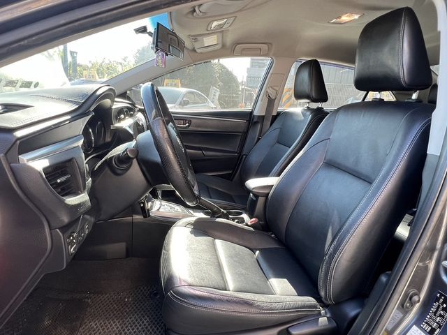 TOYOTA豐田 ALTIS  第5張相片