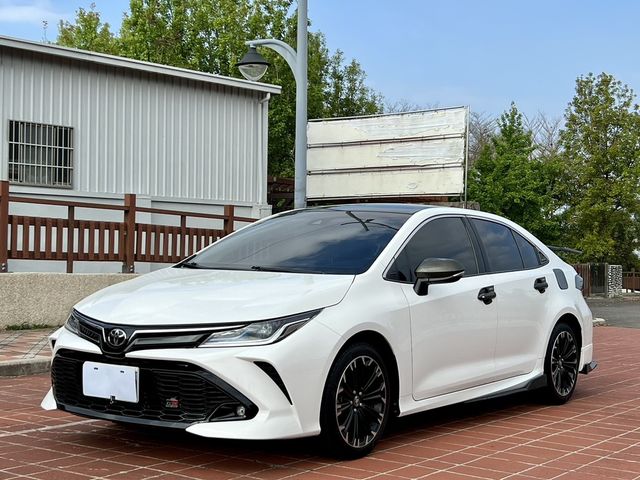 TOYOTA豐田 COROLLA ALTIS HYBRID  第1張相片