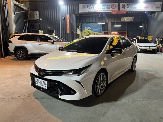 TOYOTA豐田 ALTIS  第1張相片