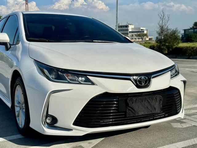 TOYOTA豐田 ALTIS  第2張相片
