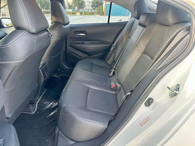 TOYOTA豐田 ALTIS  第6張相片