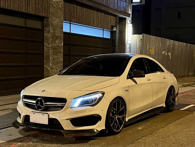 M-BENZ賓士 CLA45 AMG  第1張相片