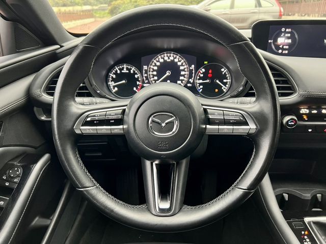 MAZDA馬自達 MAZDA 3  第5張相片