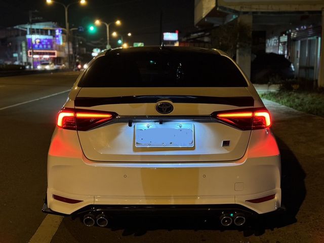 TOYOTA豐田 ALTIS  第3張相片