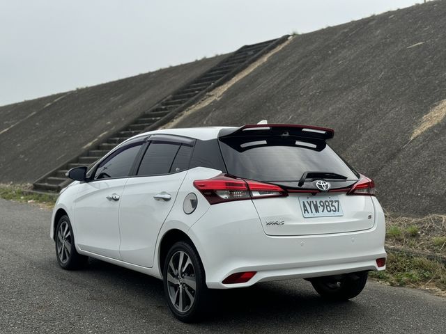 TOYOTA豐田 YARIS  第2張相片