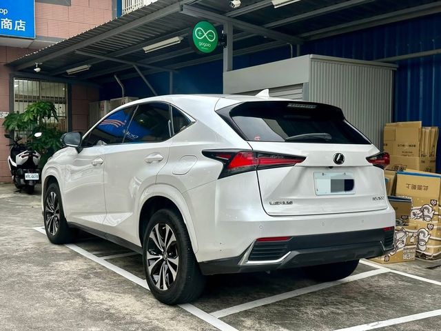 LEXUS凌志 NX200  第2張相片