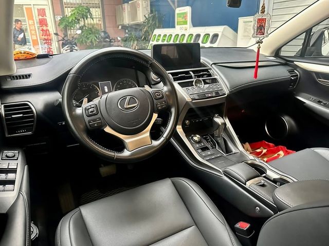 LEXUS凌志 NX200  第3張相片