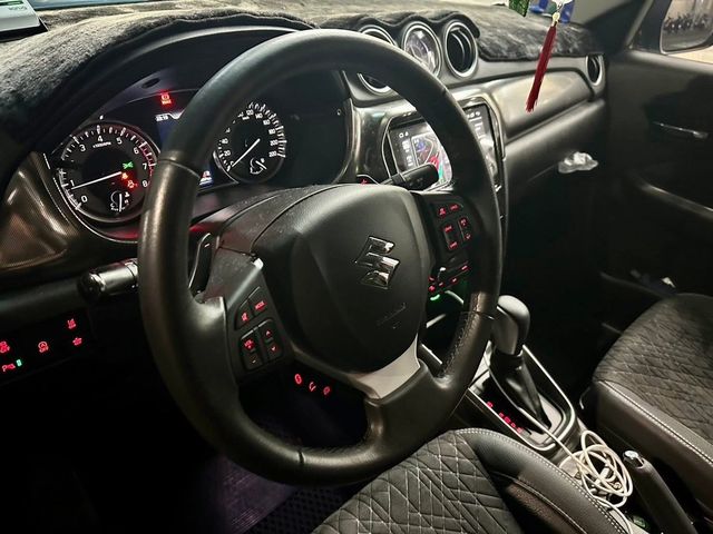 SUZUKI鈴木 VITARA  第3張相片