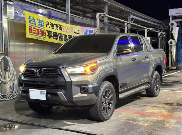 TOYOTA豐田 HILUX  第1張相片