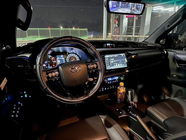 TOYOTA豐田 HILUX  第6張相片
