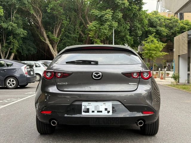 MAZDA馬自達 MAZDA 3  第5張相片