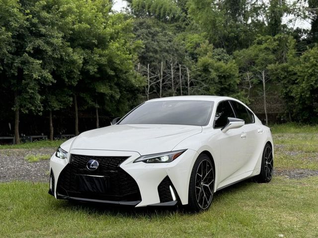 LEXUS凌志 IS 300H  第1張相片