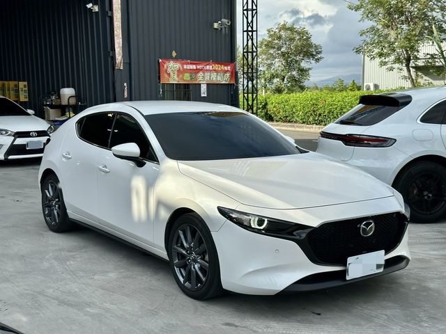 MAZDA馬自達 MAZDA 3  第1張相片