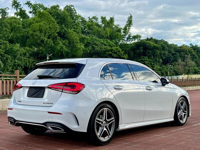 M-BENZ賓士 A180  第2張相片