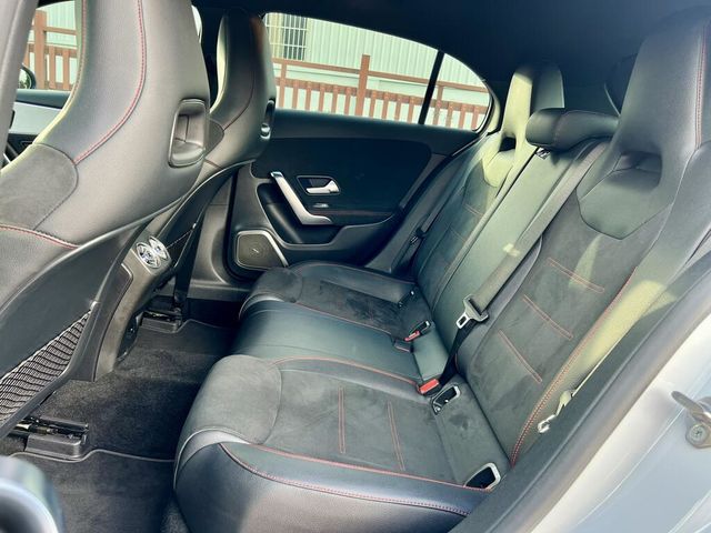M-BENZ賓士 A180  第4張相片