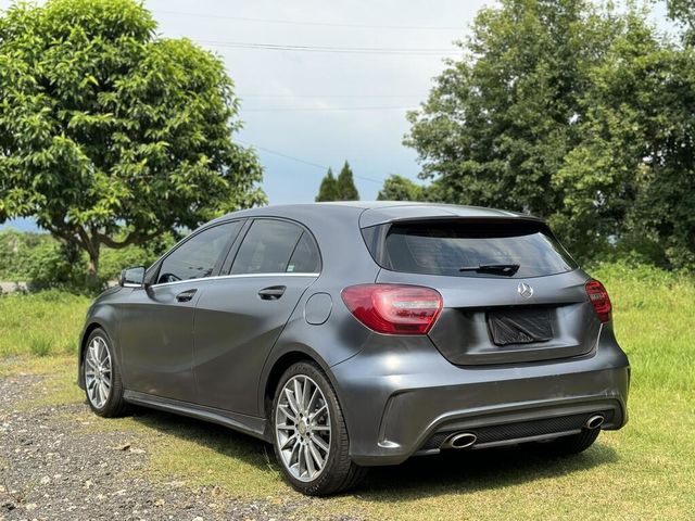 M-BENZ賓士 A180  第2張相片