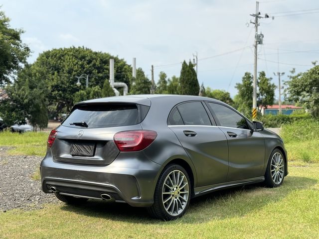 M-BENZ賓士 A180  第4張相片