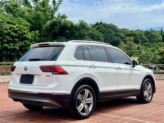 VOLKSWAGEN福斯 TIGUAN  第2張相片