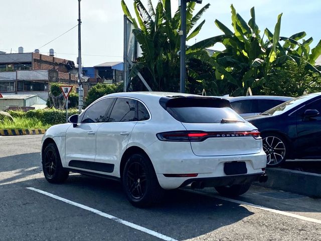 PORSCHE保時捷 MACAN S  第4張相片