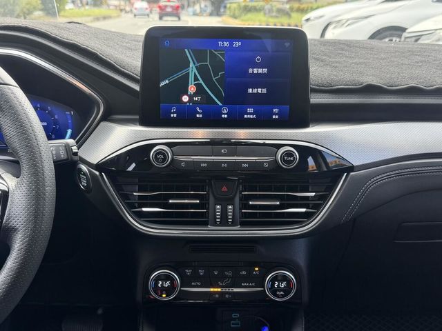 FORD福特 KUGA  第16張相片